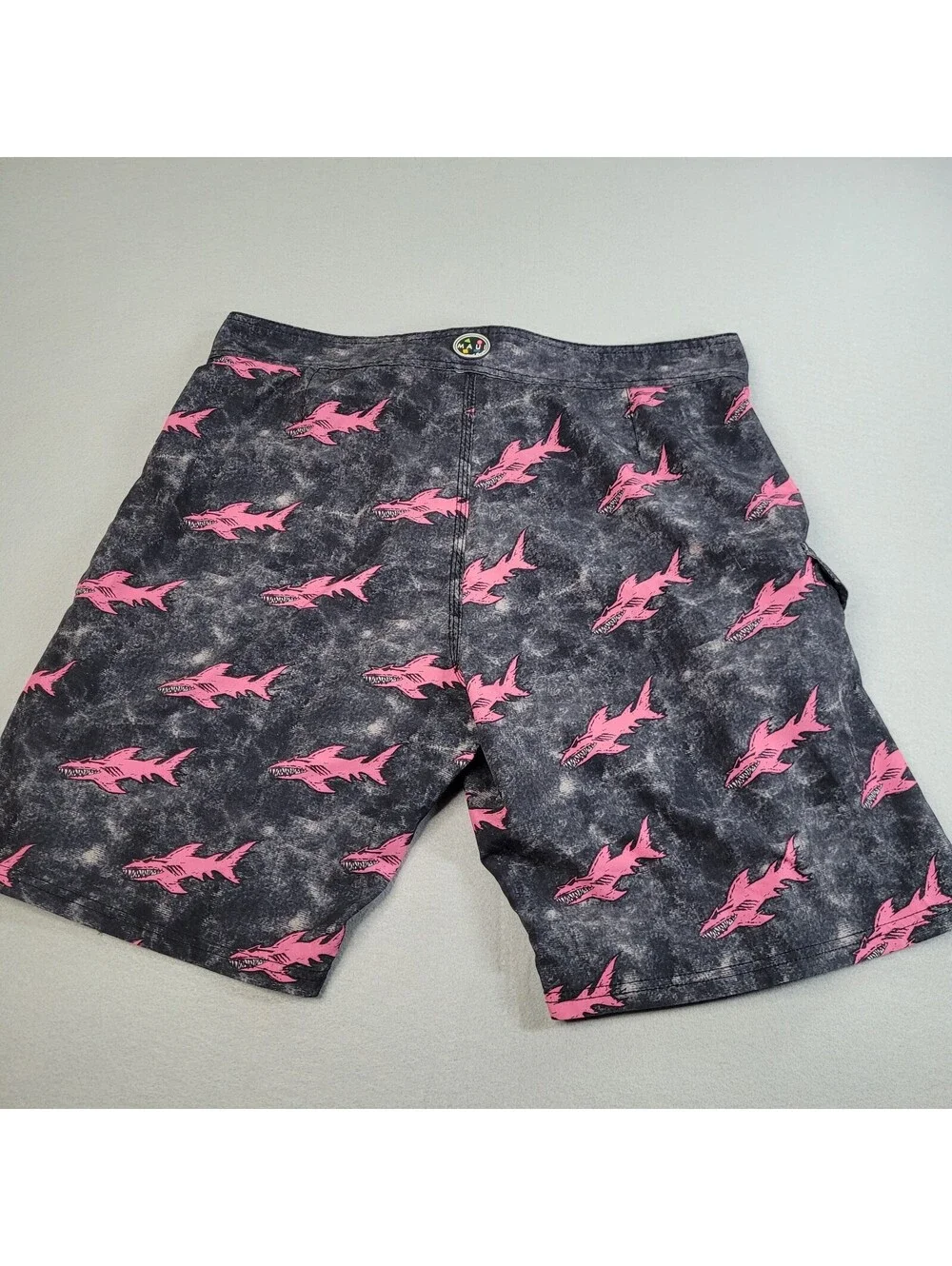 Maui and Sons Board Shorts Men 34 Black Pink Shark 4-Way Stretch Swim Trunks Car